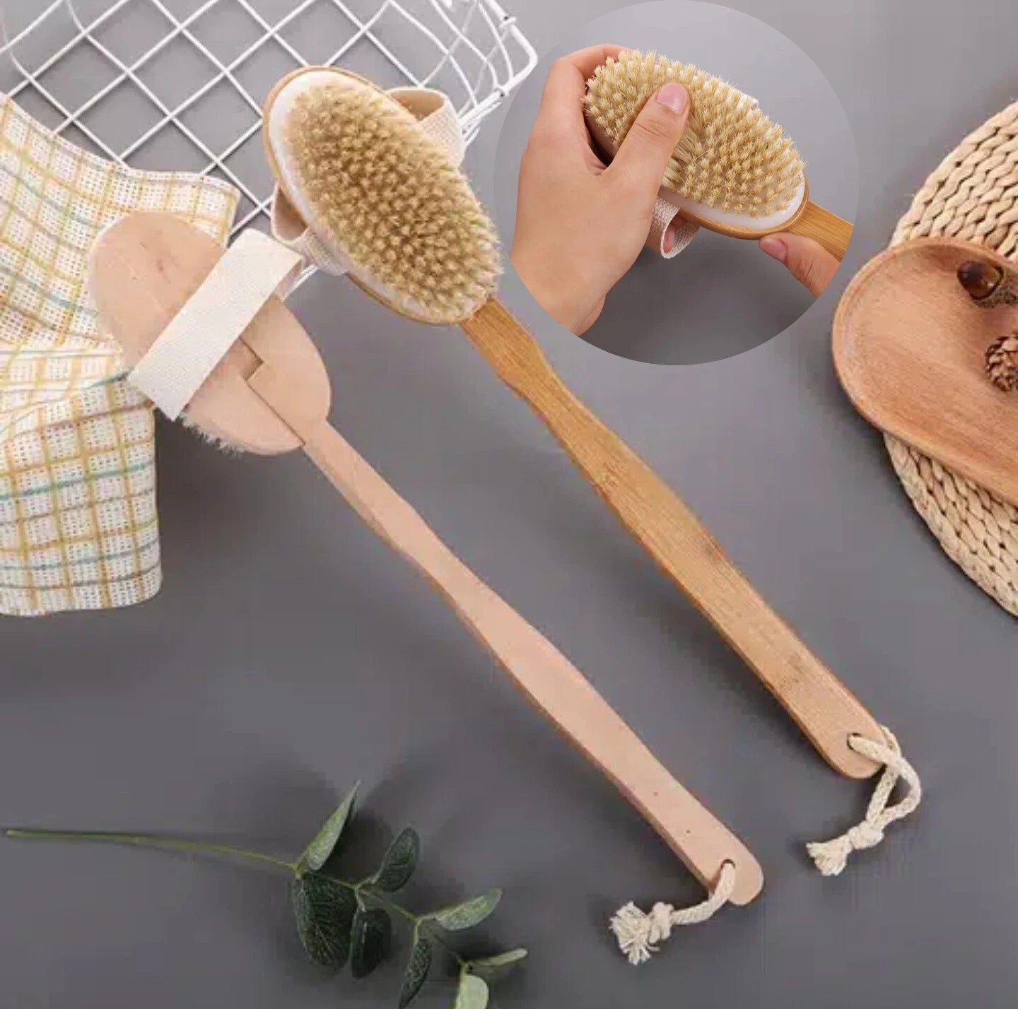 2 pc Natural Bristle Shower Brush Wooden Bath Brush Body Scrubber Long Handle